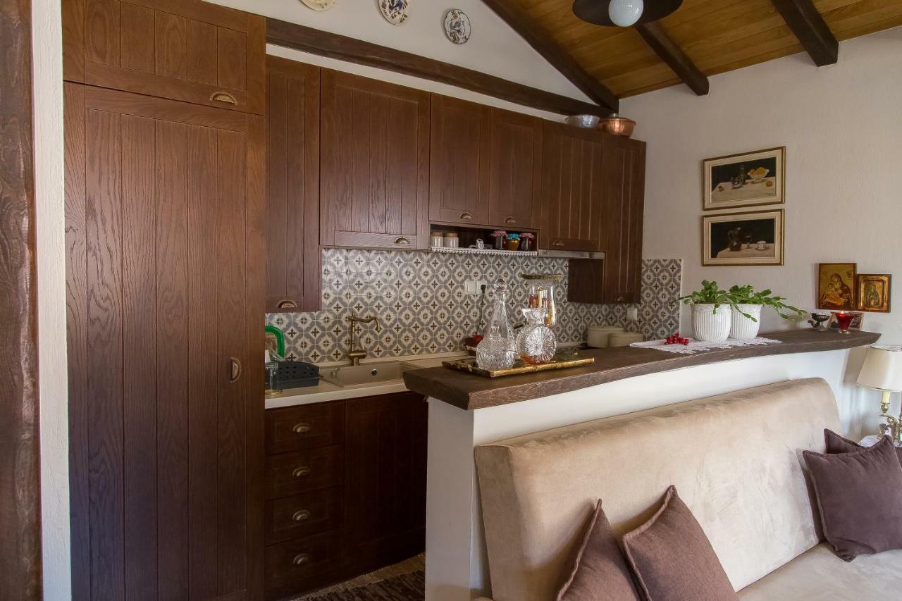 カランバカTasos Houseアパートメント エクステリア 写真